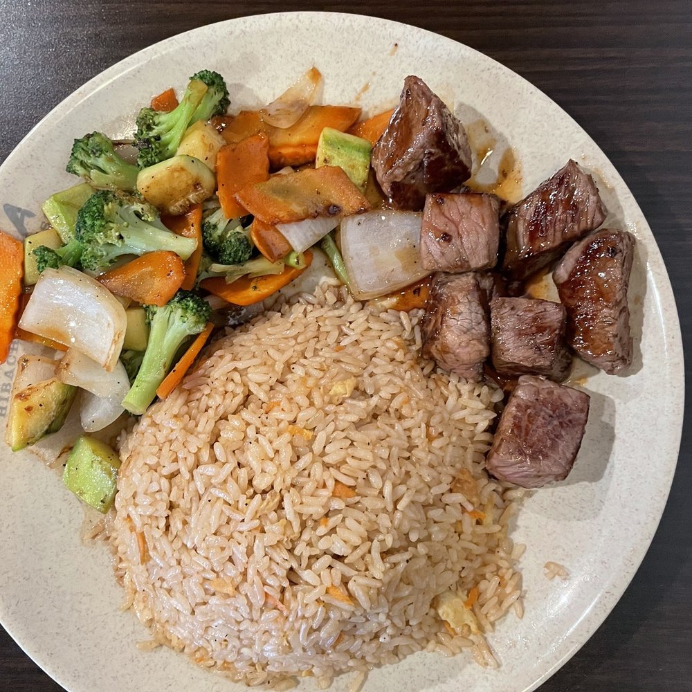 Steak hibachi with fried rice Steak hibachi with fried rice