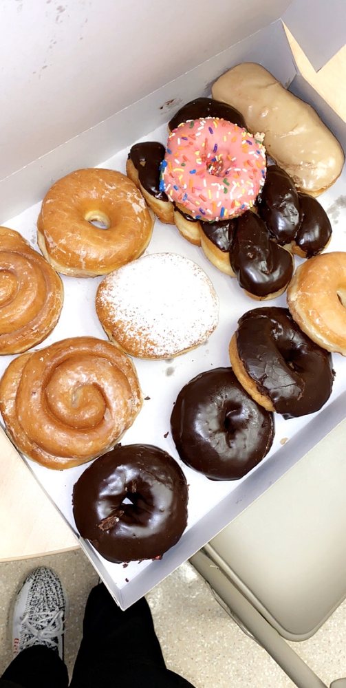 WINCHELL’S DONUTS Updated March 2024 198 Photos & 133 Reviews