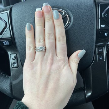 LEXI  Nails & spa - Nail Salons Near Me - Spokane Valley, Washington