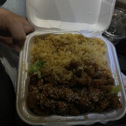 Lin Cuisine - Sesame Chicken