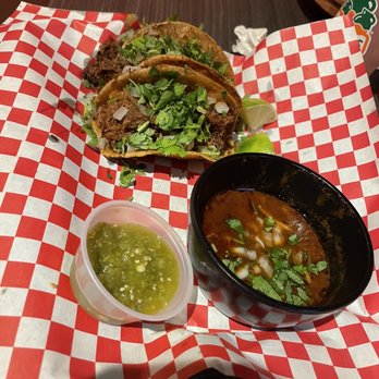 Que Chido Restaurant - Tacos de Birria - New Mexican Cuisine Near Me - North Miami Beach, Florida Que Chido Restaurant - Tacos de Birria - New Mexican Cuisine Near Me - North Miami Beach, Florida