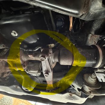 Take 5 Oil Change - Oil Change Stations Near Me - Chicago, Illinois Take 5 Oil Change - Oil Change Stations Near Me - Chicago, Illinois