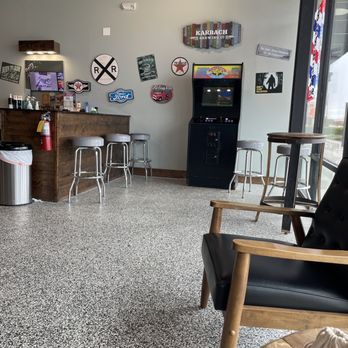 Tune Up The Manly Salon - Game área - Men's Hair Salons Near Me - Richmond, Texas Tune Up The Manly Salon - Game área - Men's Hair Salons Near Me - Richmond, Texas