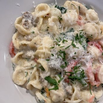 Benny's - Italian Near Me - Portland, Maine