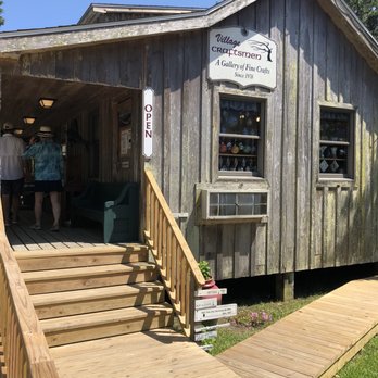 Village Craftsmen - Village Craftsmen Shop entrance - Arts & Crafts Near Me - Ocracoke, North Carolina Village Craftsmen - Village Craftsmen Shop entrance - Arts & Crafts Near Me - Ocracoke, North Carolina