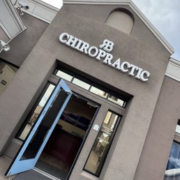 Exterior photo of Greenlight Chiropractic - San Diego, California Exterior photo of Greenlight Chiropractic - San Diego, California