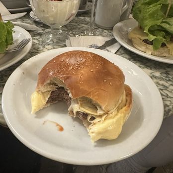 Café Tortoni - Coffee & Tea Near Me - Buenos Aires, C Café Tortoni - Coffee & Tea Near Me - Buenos Aires, C