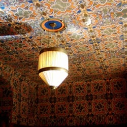 Der Hohenhof - das Museum des Hagener Impulses - Diese Lampe wurde speziell für das Arbeitszimmer entworfen und gebaut, nur ein einziges Mal