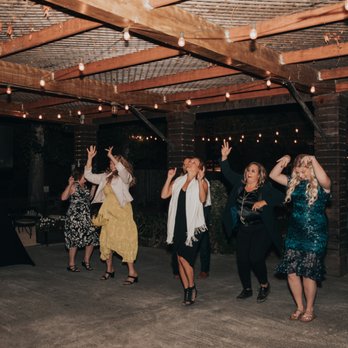 AMS Entertainment - DJs Near Me - Sonoma, California AMS Entertainment - DJs Near Me - Sonoma, California