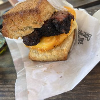 Briscuits - Barbeque Near Me - Austin, Texas