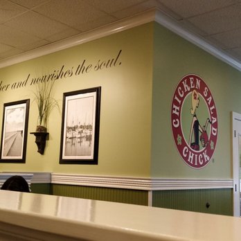 Chicken Salad Chick - Inside decor - Sandwiches Near Me - Tampa, Florida