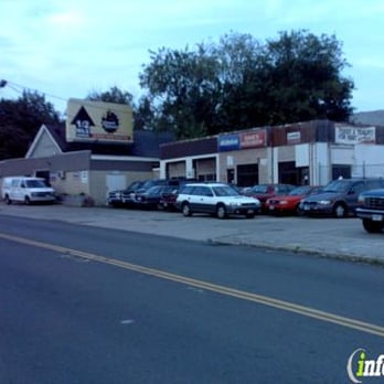 Dave's Auto Center - Auto Repair Near Me - Manchester, New Hampshire