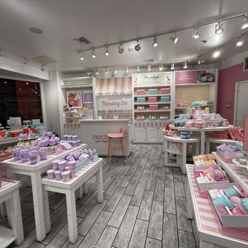 Nectar Life - Store set - Cosmetics & Beauty Supply Near Me - Universal City, California Nectar Life - Store set - Cosmetics & Beauty Supply Near Me - Universal City, California