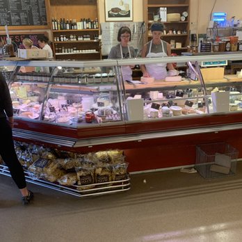 Cheese Board Pizza - Pizza Near Me - Berkeley, California Cheese Board Pizza - Pizza Near Me - Berkeley, California