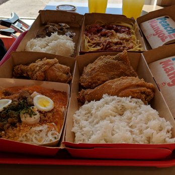 Jollibee - Beef steak with rice (top left), Spaghetti (top right), Palabok (bottom left - highly recommend), Chicken and rice (bottom right) - Chicken Shop Near Me - Winnipeg, Manitoba