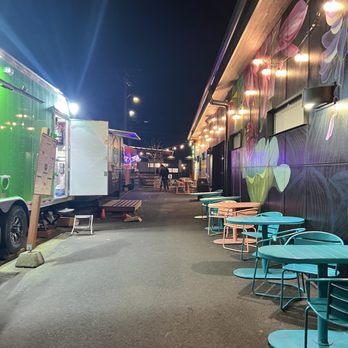 CORE Collective Oregon Eateries - Food Trucks Near Me - Portland, Oregon