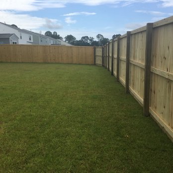 Charleston Fence - We were able to matched our neighbors who got their fence first. - Fences & Gates Near Me Charleston Fence - We were able to matched our neighbors who got their fence first. - Fences & Gates Near Me