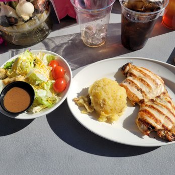 2920 Roadhouse - Grilled chicken breast, mashed potatoes side salad - American Near Me - Tomball, Texas
