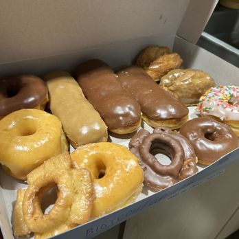Donut Star - Donuts Near Me - Woodland, California Donut Star - Donuts Near Me - Woodland, California