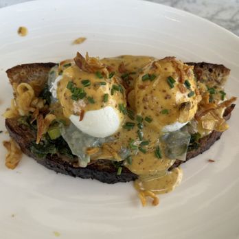 Launderette - Sourdough Benny - New American Near Me - Austin, Texas Launderette - Sourdough Benny - New American Near Me - Austin, Texas