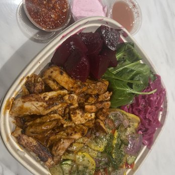 GastrobotEats - Chicken Half&Half Bowl - Salad Near Me - Los Angeles, California