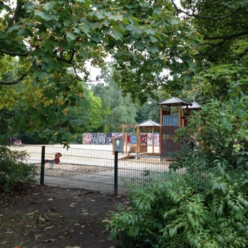 Stadtpark Lichtenberg - Spielplatz - Parks Near Me - Berlin, BE