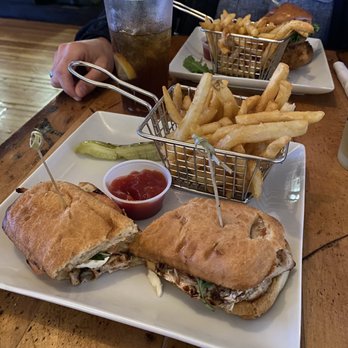 Inn on the Blues - Chicken Caprese sandwich - American Near Me - York, Maine Inn on the Blues - Chicken Caprese sandwich - American Near Me - York, Maine