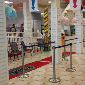 Dickinson Candy - Candy Stores Near Me - Old Orchard Beach, Maine Dickinson Candy - Candy Stores Near Me - Old Orchard Beach, Maine