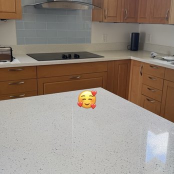 LG Construction - Final product! Bright shinny kitchen! - General Contractors Near Me - Honolulu, Hawaii LG Construction - Final product! Bright shinny kitchen! - General Contractors Near Me - Honolulu, Hawaii
