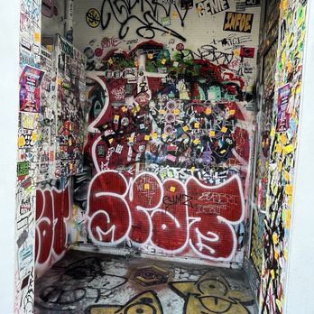 Museum of Graffiti - Art Galleries Near Me - Miami, Florida Museum of Graffiti - Art Galleries Near Me - Miami, Florida