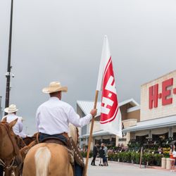 H-E-B