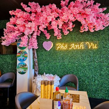 Pho Anh Vu - Noodles Near Me - Vaughan, Ontario
