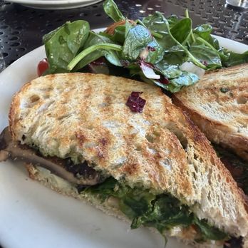 Urth Caffé-Pasadena - Cafes Near Me - Pasadena, California Urth Caffé-Pasadena - Cafes Near Me - Pasadena, California