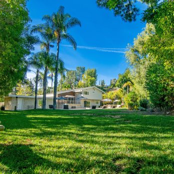Maple Moon Recovery - Rehabilitation Center Near Me - Los Angeles, California