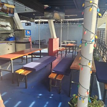 Burger Blvd - Outside/Inside Seating - Burgers Near Me - Redlands, California