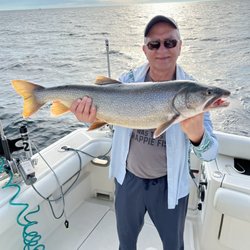 Plumber's Helper Charter Service - Great white Kevin