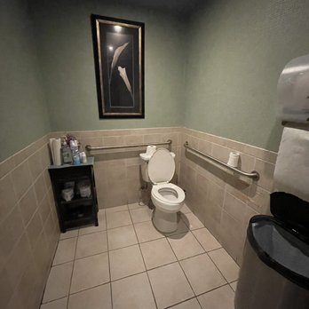 Thaijindesu - Clean bathroom - Thai Near Me - Newport News, Virginia Thaijindesu - Clean bathroom - Thai Near Me - Newport News, Virginia