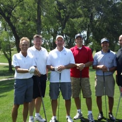 Nebraska Coach Bo Pelini and friends enjoy a day at Tiburon