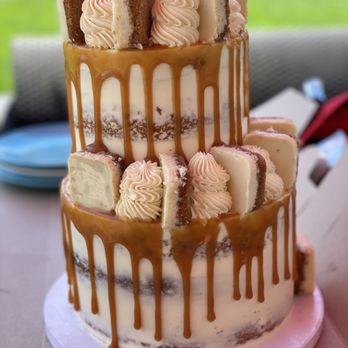 Dunn From Scratch - Salted caramel key lime cake with mini key lime pies - Bakeries Near Me - Leesburg, Virginia