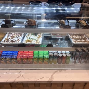 Qamaria Yemeni Coffee - Coffee & Tea Near Me - Vienna, Virginia Qamaria Yemeni Coffee - Coffee & Tea Near Me - Vienna, Virginia