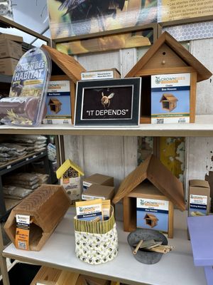 Garden Supply Company by null