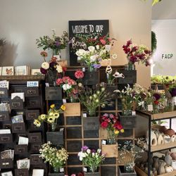 Roadside Blooms - Make your own bouquet