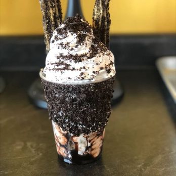 Z's Shakes & Cakes - #CHURRO#SHAKES#OREO AND!STRAWBERRY#CRUNCH - Desserts Near Me - Gary, Indiana Z's Shakes & Cakes - #CHURRO#SHAKES#OREO AND!STRAWBERRY#CRUNCH - Desserts Near Me - Gary, Indiana