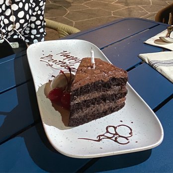 Heyday - Delicious chocolate cake! Get it - Bars Near Me - Honolulu, Hawaii Heyday - Delicious chocolate cake! Get it - Bars Near Me - Honolulu, Hawaii