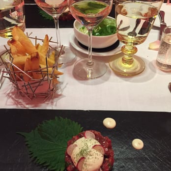 Le 114 Faubourg - Steak tartare - French Near Me - Paris, 75 Le 114 Faubourg - Steak tartare - French Near Me - Paris, 75