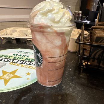 Starbucks - what a strawberry frappe should look lot - Coffee & Tea Near Me - London, XGL Starbucks - what a strawberry frappe should look lot - Coffee & Tea Near Me - London, XGL
