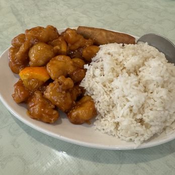 Yi Long Chinese - Orange chicken - Chinese Near Me - Sacramento, California
