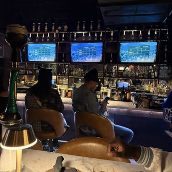 Fumée  - Inside - Cocktail Bars Near Me - Charlotte, North Carolina