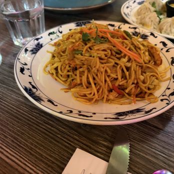 Aama's  Kitchen - Chicken Chowmein (Chicken) - Himalayan/Nepalese Near Me - Hayward, California