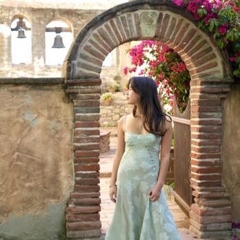 Kaya Bridal - Sewing & Alterations Near Me - Irvine, California Kaya Bridal - Sewing & Alterations Near Me - Irvine, California